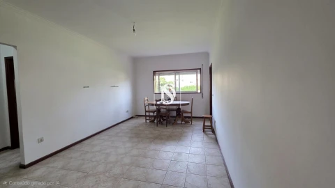 Apartamento T1 para Arrendamento em Amarante (São Gonçalo), Madalena, Cepelos e Gatão