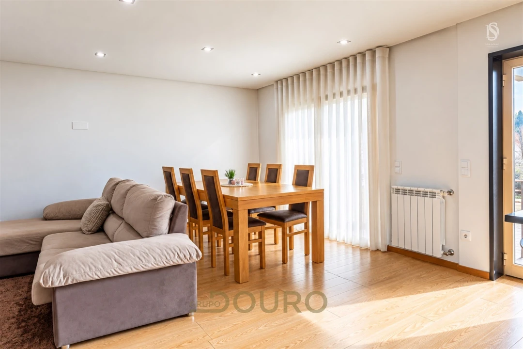 Apartamento T2 para Venda em Canedo, Vale e Vila Maior Foto 9