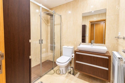 Apartamento T2 para Venda em Canedo, Vale e Vila Maior