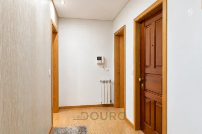 Apartamento T2 para Venda em Canedo, Vale e Vila Maior