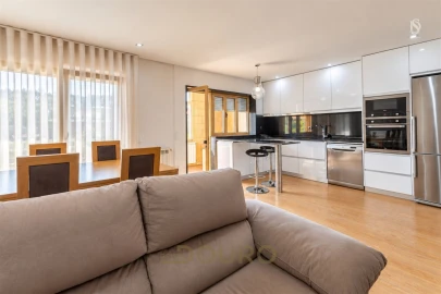 Apartamento T2 para Venda em Canedo, Vale e Vila Maior