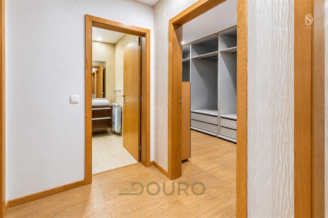 Apartamento T2 para Venda em Canedo, Vale e Vila Maior Foto 17