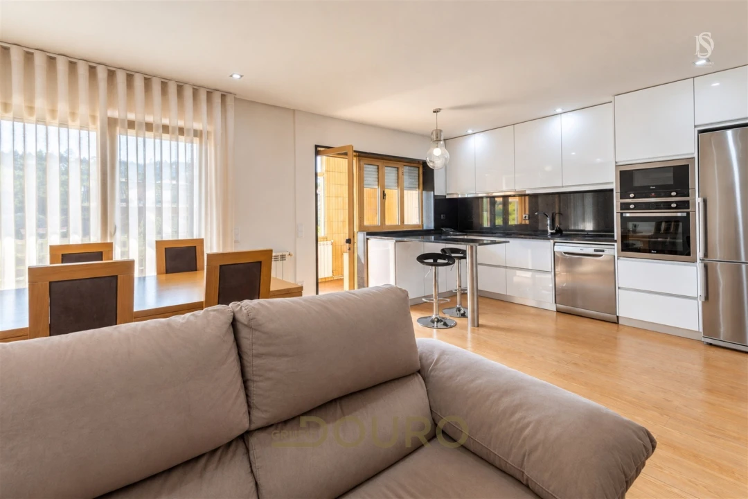 Apartamento T2 para Venda em Canedo, Vale e Vila Maior Foto 1