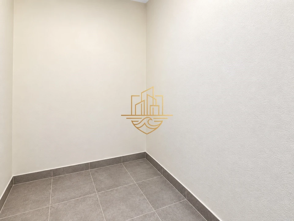 Apartamento T1 para Venda em Lordelo do Ouro e Massarelos Foto 32
