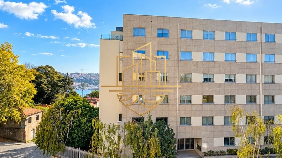 Apartamento T1 para Venda em Lordelo do Ouro e Massarelos