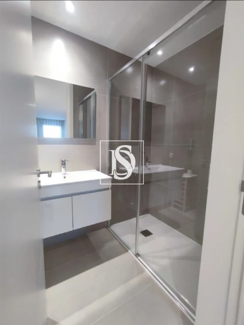 Apartamento T2 para Arrendamento em Azurem