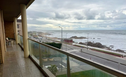 Apartamento T3 para Arrendamento em Canidelo