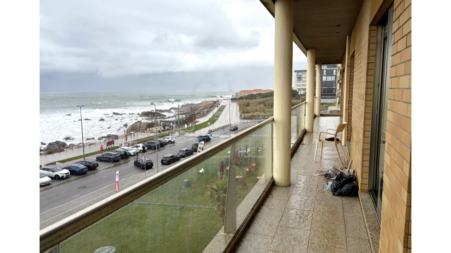 Apartamento T3 para Arrendamento em Canidelo