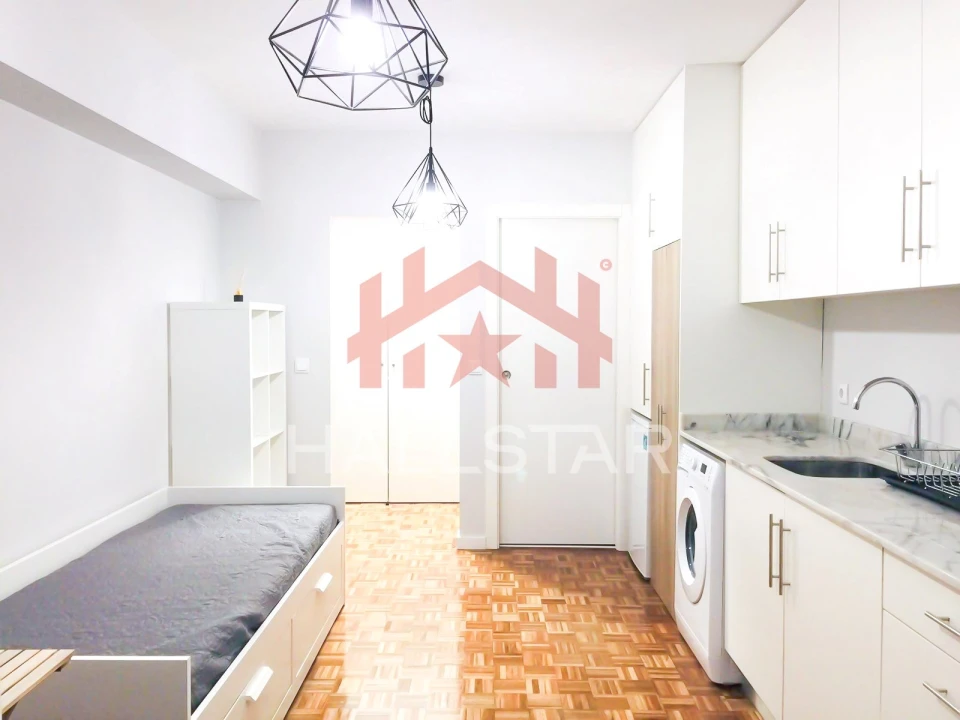 Apartamento T0 para Venda em Leiria, Pousos, Barreira e Cortes Foto 1