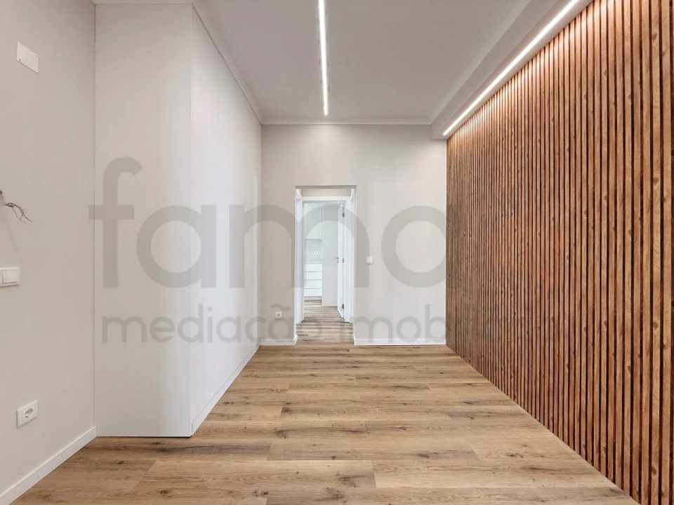 Apartamento T3 para Venda em Arroios Foto 2