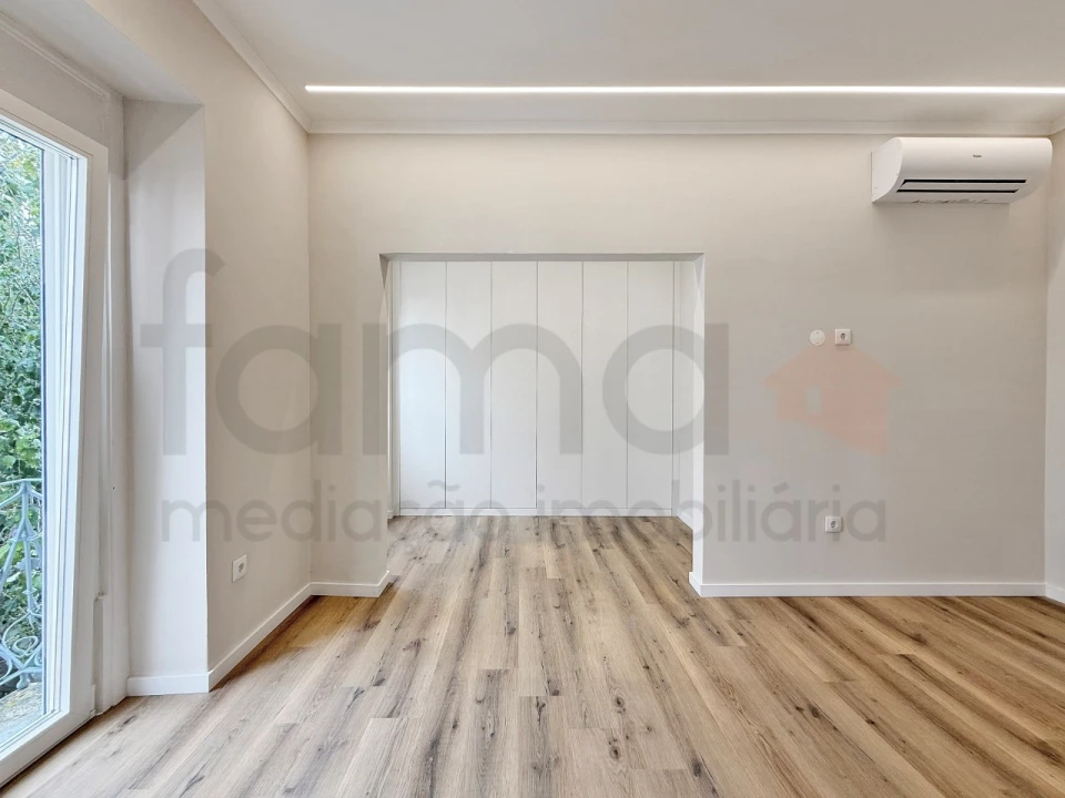Apartamento T3 para Venda em Arroios Foto 13