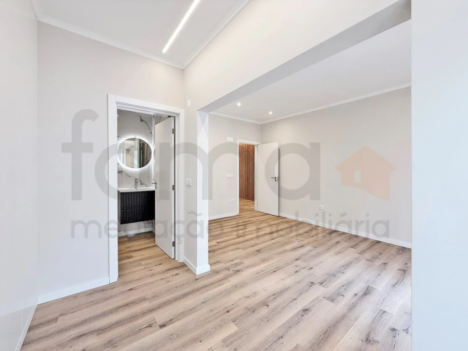 Apartamento T3 para Venda em Arroios Foto 15