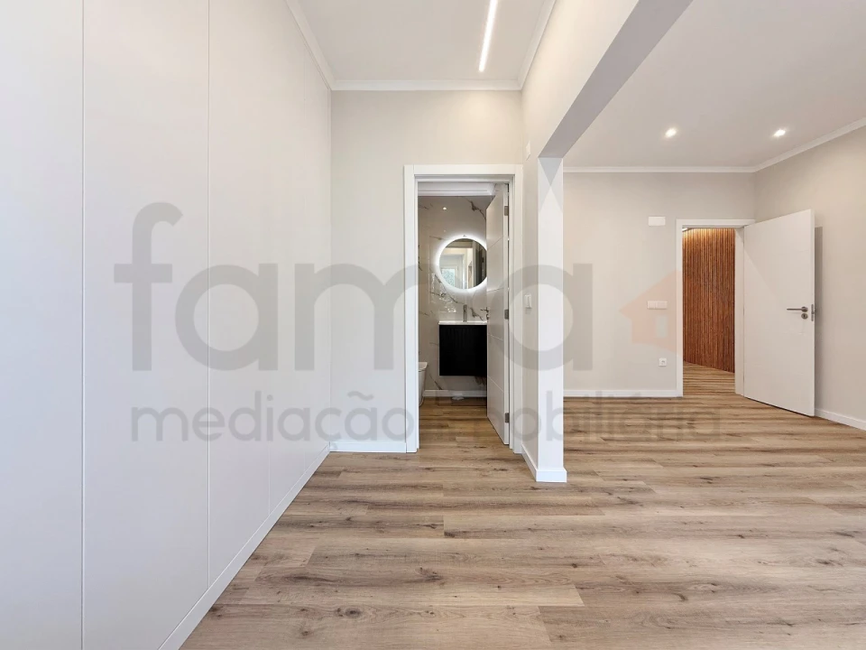 Apartamento T3 para Venda em Arroios Foto 16