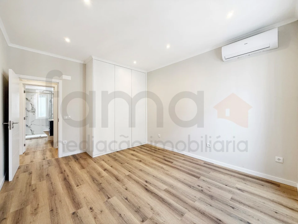 Apartamento T3 para Venda em Arroios Foto 26