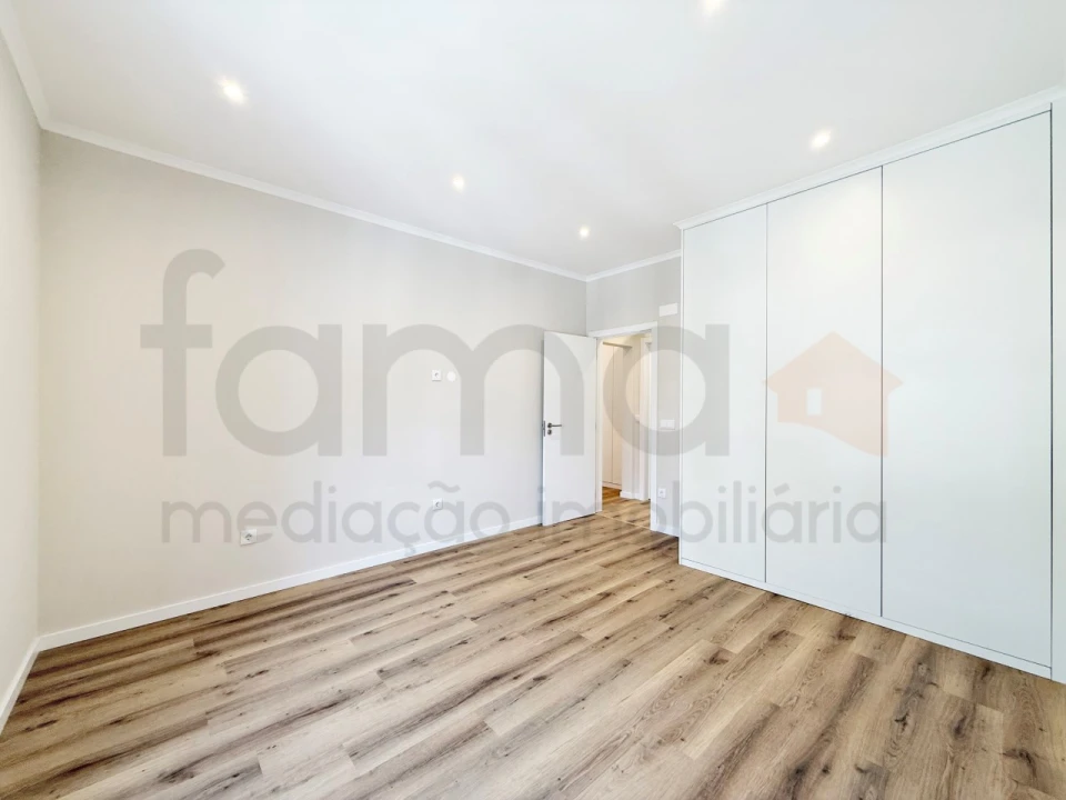 Apartamento T3 para Venda em Arroios Foto 28