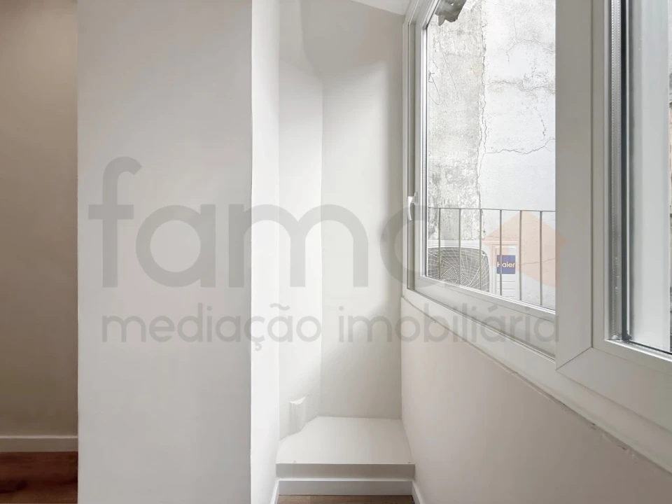 Apartamento T3 para Venda em Arroios Foto 35