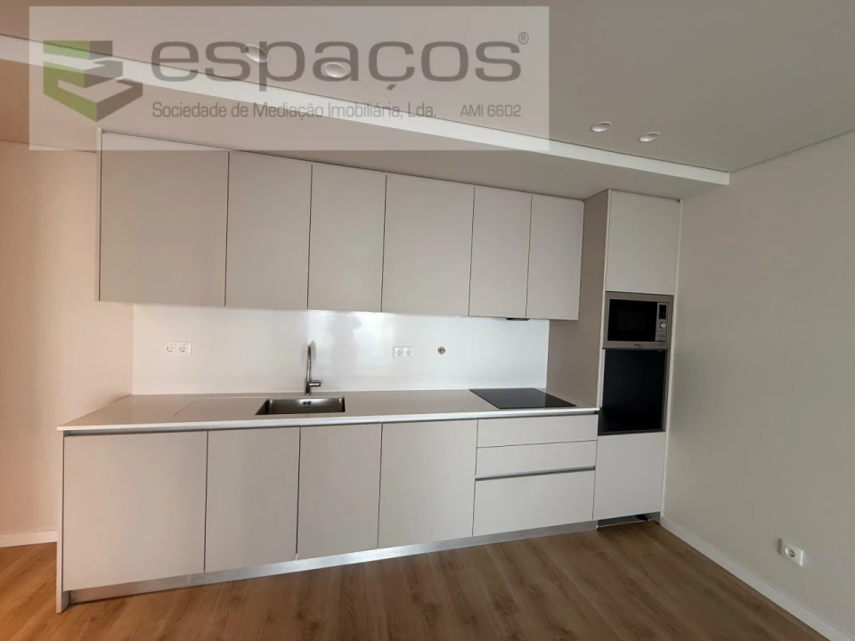 Apartamento T3 para Venda em Santa Iria de Azoia, São João da Talha e Bobadela Foto 2