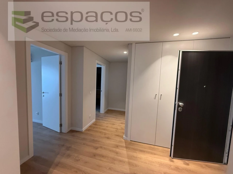 Apartamento T3 para Venda em Santa Iria de Azoia, São João da Talha e Bobadela Foto 13