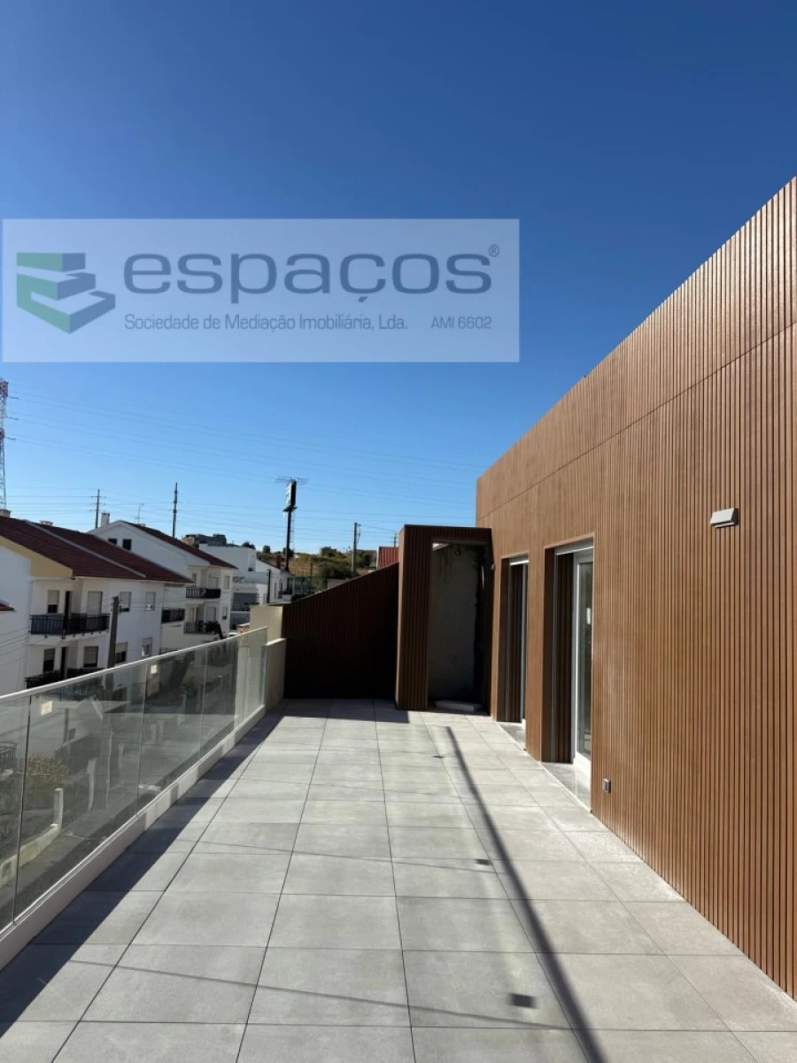 Apartamento T2 para Venda em Santa Iria de Azoia, São João da Talha e Bobadela Foto 15