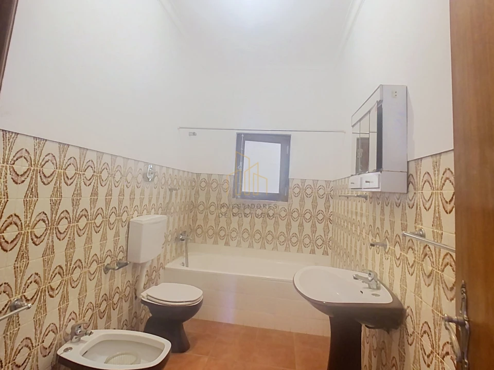 Apartamento T3 para Venda em Bencatel Foto 14