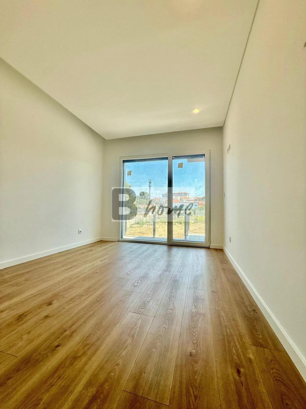 Apartamento T2 para Venda em Charneca de Caparica e Sobreda Foto 18