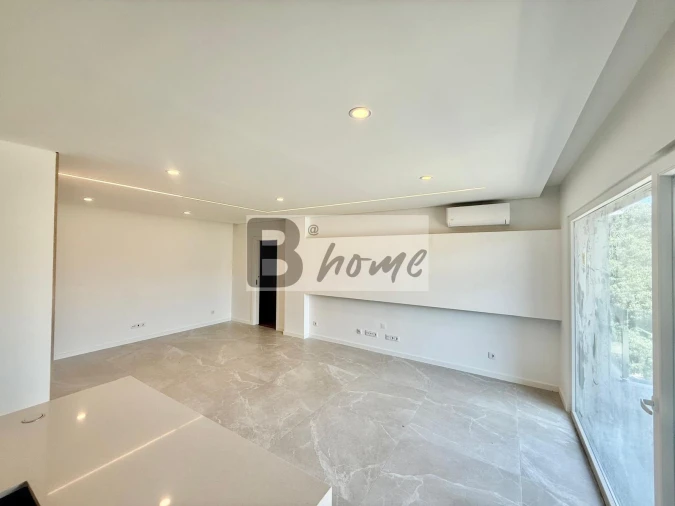 Apartamento T2 para Venda em Charneca de Caparica e Sobreda Foto 11