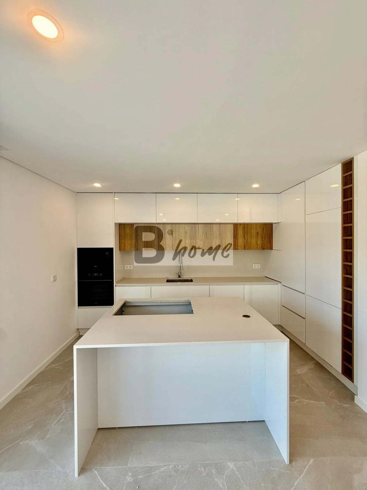 Apartamento T2 para Venda em Charneca de Caparica e Sobreda Foto 4
