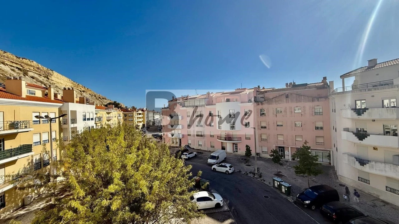 Apartamento T3 para Venda em Costa da Caparica Foto 8