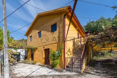 Moradia T3 para Venda em Baião (Santa Leocádia) e Mesquinhata