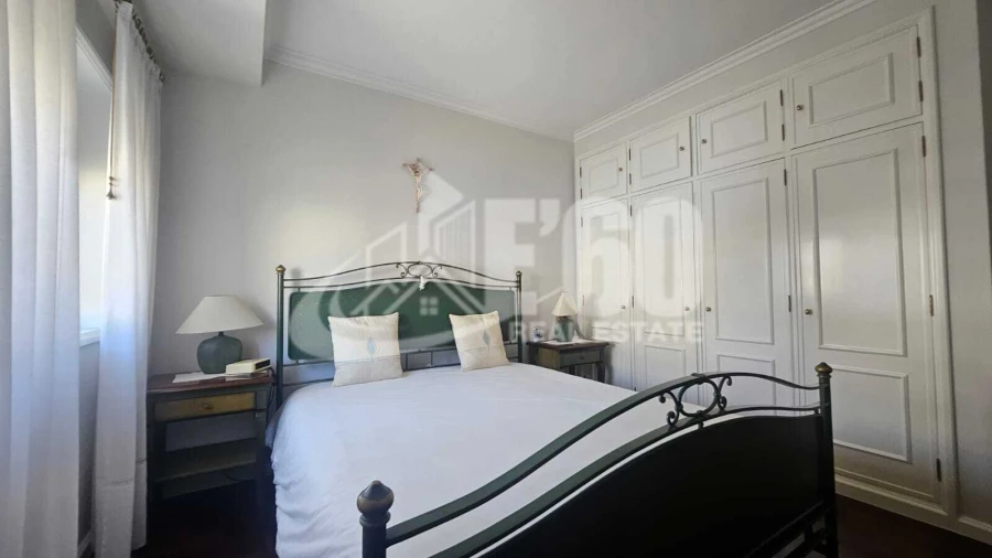 Apartamento T2 para Venda em Espinho Foto 11