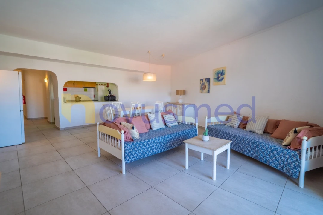 Apartamento T2 para Venda em Albufeira e Olhos de Água Foto 5