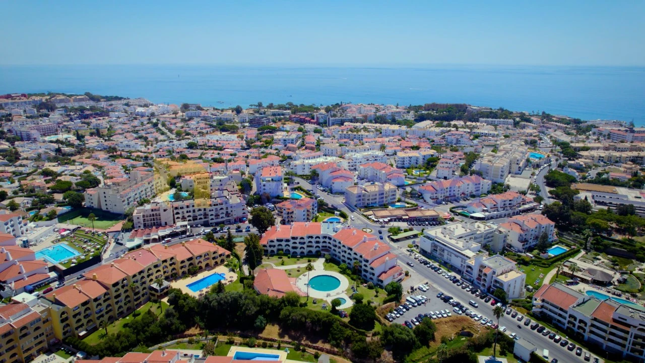 Apartamento T2 para Venda em Albufeira e Olhos de Água Foto 1