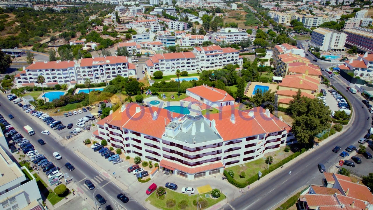 Apartamento T2 para Venda em Albufeira e Olhos de Água Foto 29