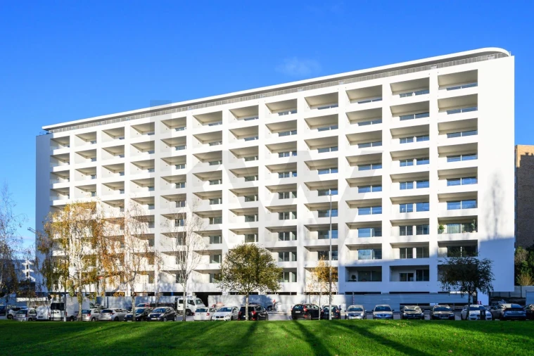 Apartamento T3 para Venda em Ramalde Foto 2