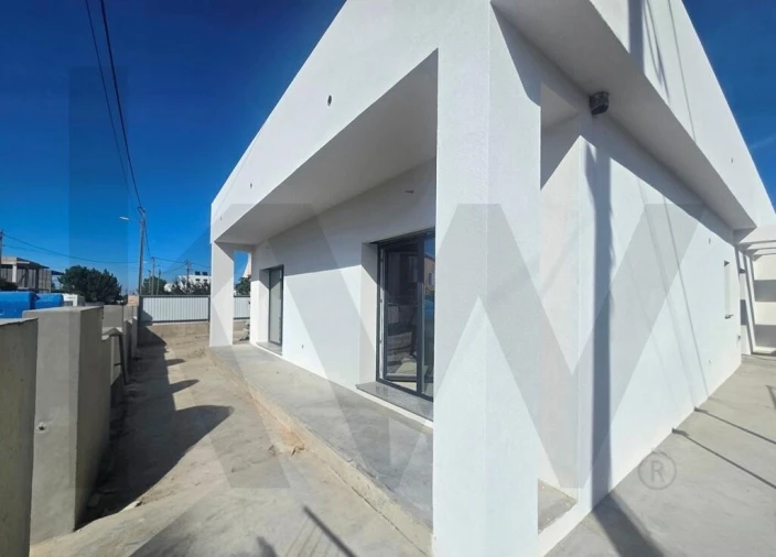 Moradia T4 para Venda em Fernao Ferro Foto 3
