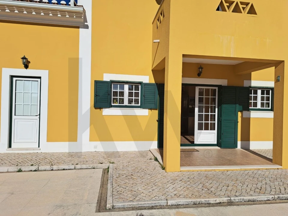 Moradia T3 para Venda em Alenquer (Santo Estêvão e Triana) Foto 3