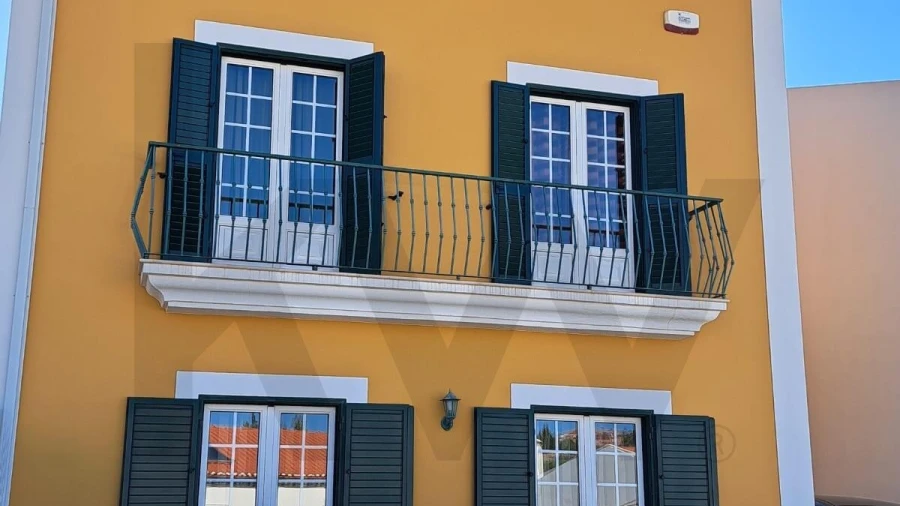 Moradia T3 para Venda em Alenquer (Santo Estêvão e Triana)