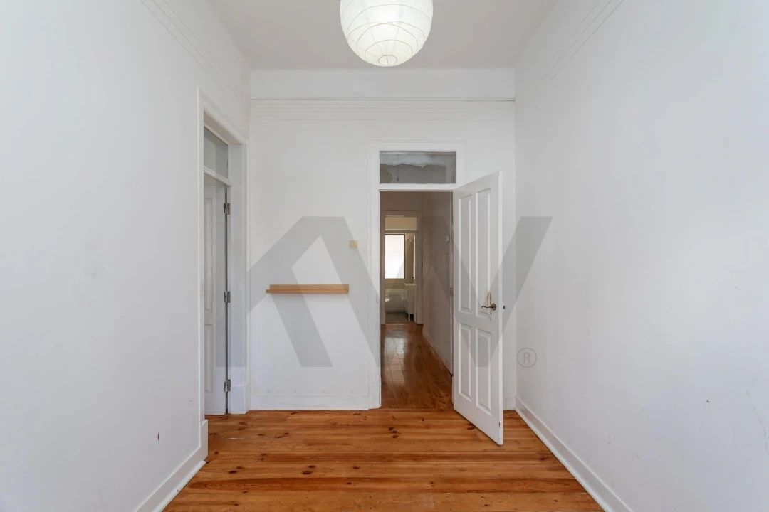 Apartamento T3 para Venda em Avenidas Novas Foto 9