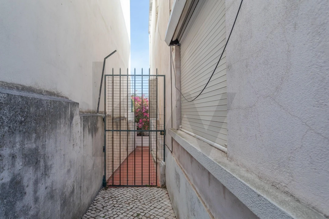 Apartamento T3 para Venda em Avenidas Novas Foto 51