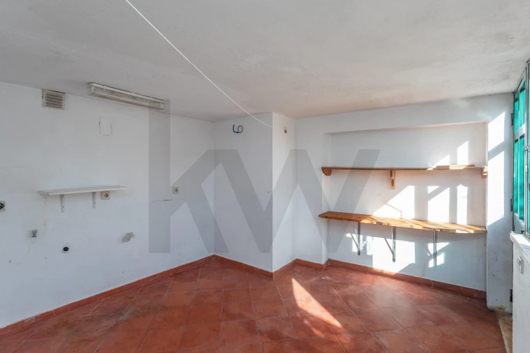 Apartamento T3 para Venda em Avenidas Novas Foto 49