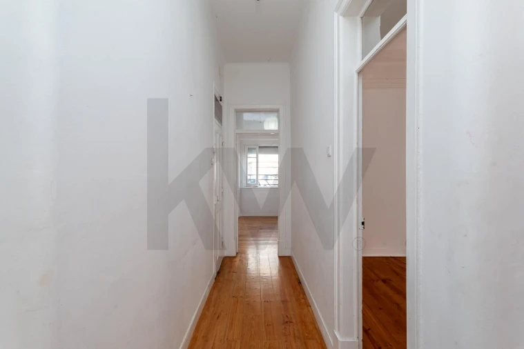 Apartamento T3 para Venda em Avenidas Novas Foto 7