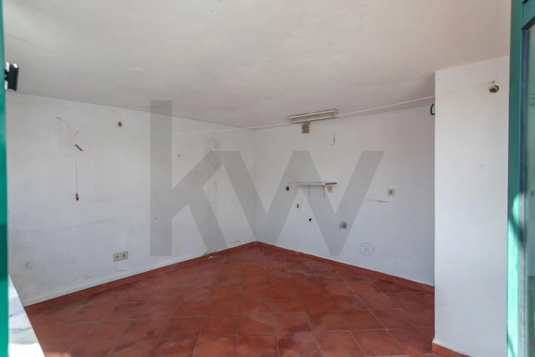 Apartamento T3 para Venda em Avenidas Novas Foto 48