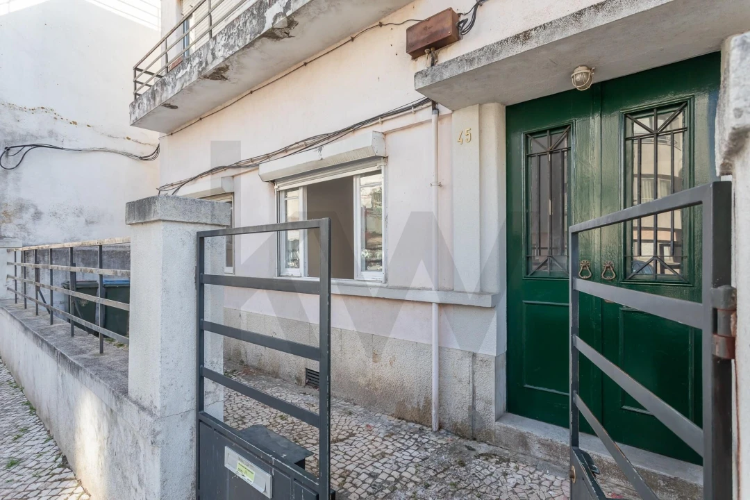 Apartamento T3 para Venda em Avenidas Novas Foto 3