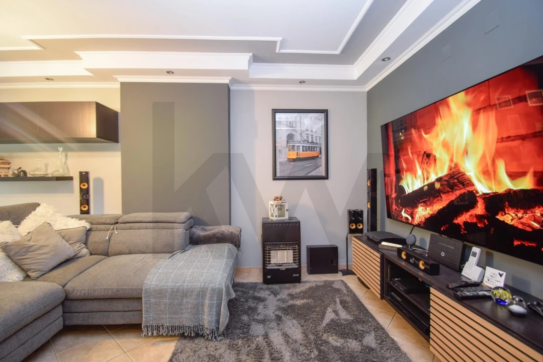 Apartamento T2 para Venda em Algueirão-Mem Martins Foto 4