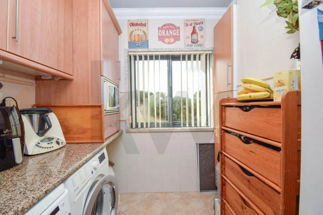Apartamento T2 para Venda em Algueirão-Mem Martins Foto 11
