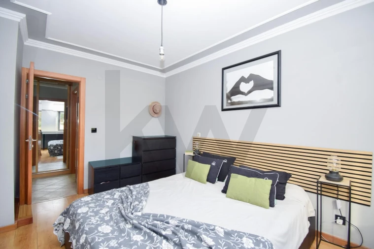Apartamento T2 para Venda em Algueirão-Mem Martins Foto 20