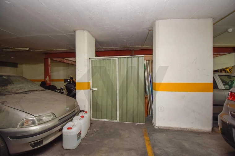 Apartamento T2 para Venda em Algueirão-Mem Martins Foto 28