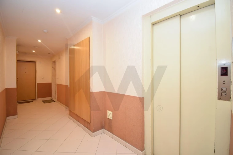 Apartamento T2 para Venda em Algueirão-Mem Martins Foto 29