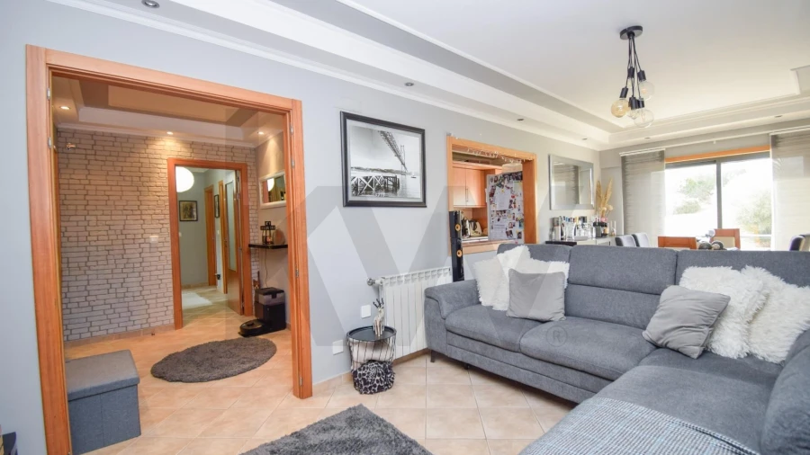 Apartamento T2 para Venda em Algueirão-Mem Martins