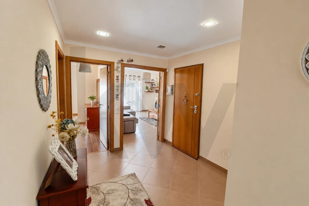 Apartamento T3 para Venda em Seixal, Arrentela e Aldeia de Paio Pires Foto 8